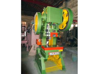 山東淇晟隆機床廠 專業(yè)供應40噸普通沖床，報價與產品圖片一應俱全